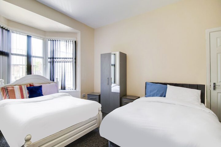 Room 15 of 41
