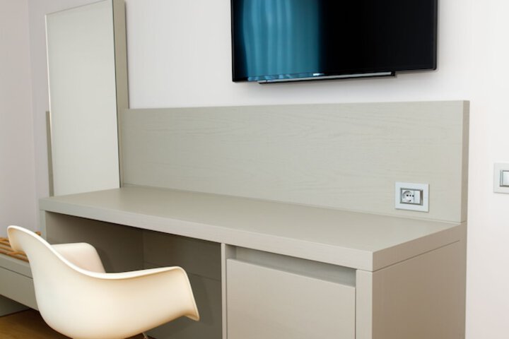 Room 19 of 42