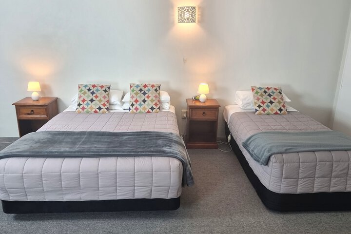 Room 2 of 29