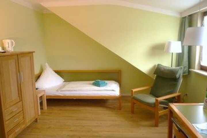 Room 17 of 55