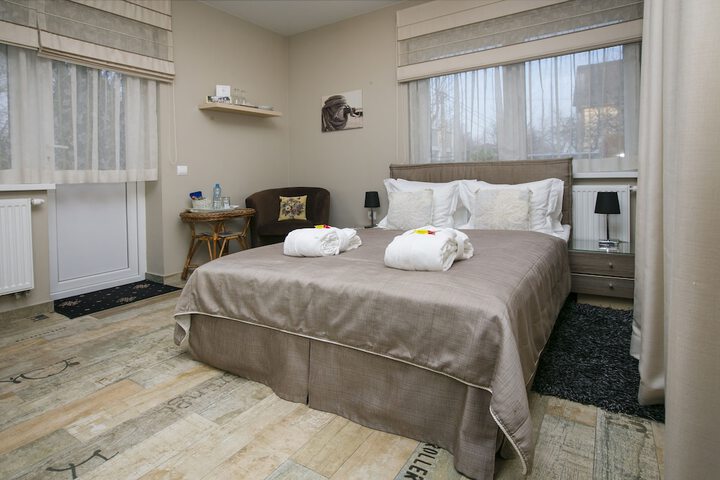 Room 19 of 46