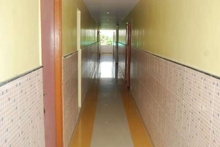 Ballroom/Hall 25 of 30