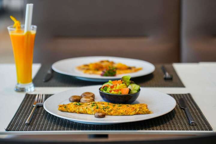 Breakfast/Coffee Service 106 of 268
