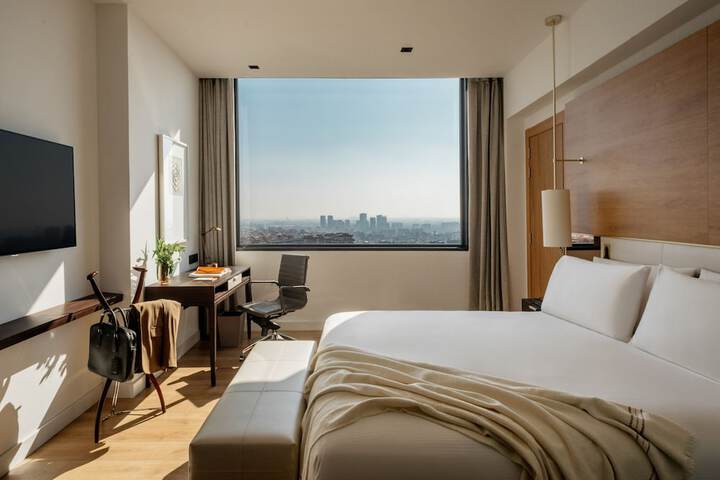 Room 21 of 129