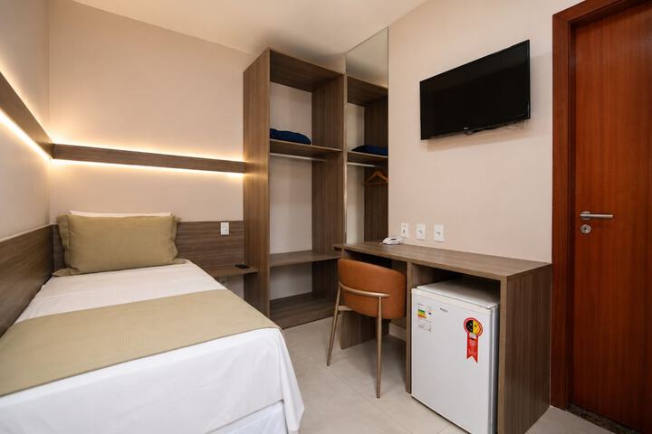 Room 17 of 45