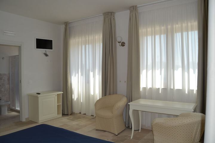 Room 19 of 65