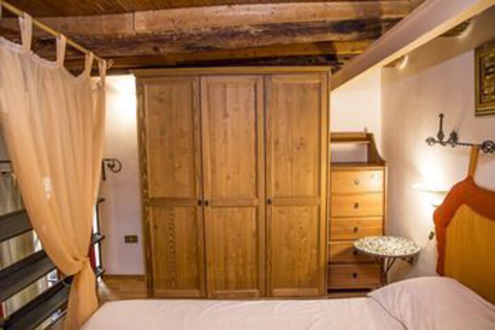 Room 85 of 160