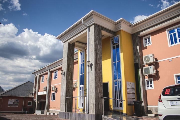 Photo of Gold Crown international Hotel