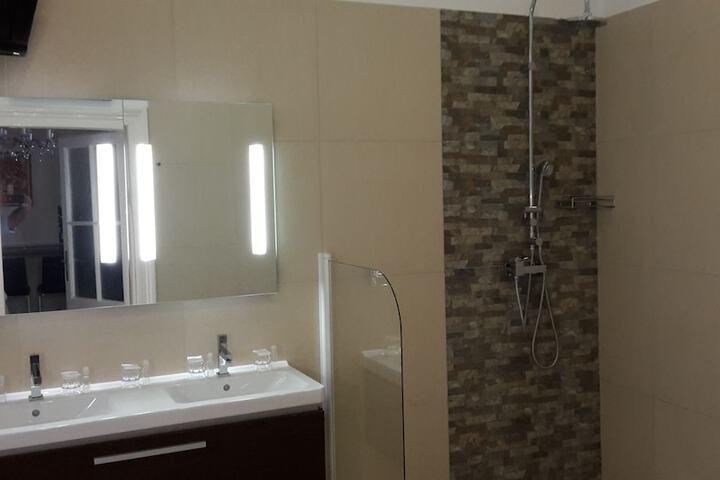 Bathroom Interior Photo