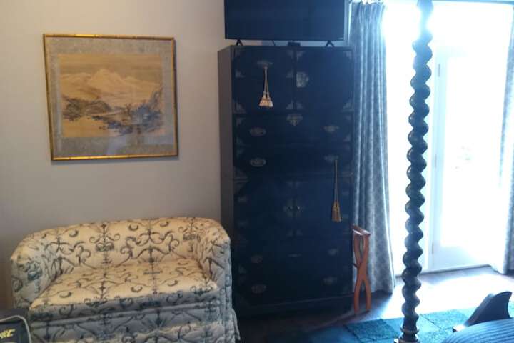 Room 29 of 61