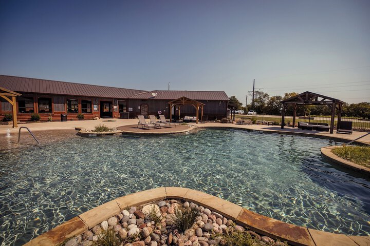 Pool 36 of 119