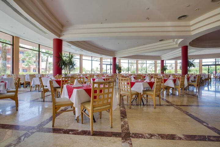 Dining 59 of 92