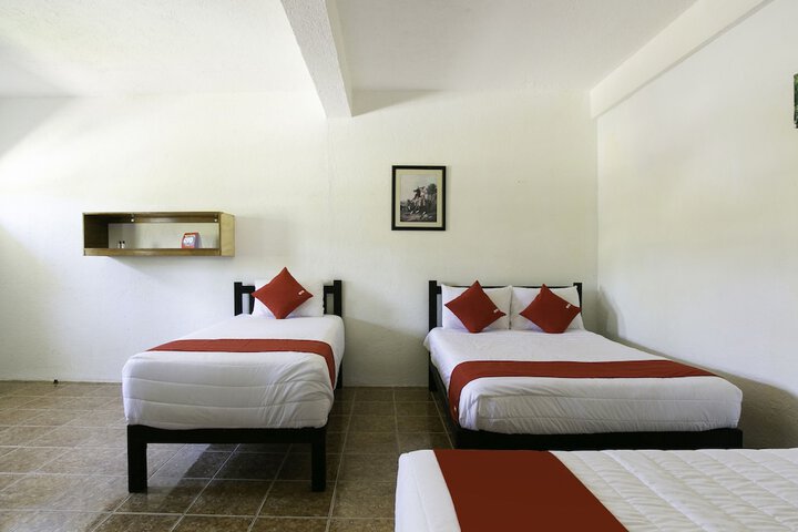 Room 12 of 15