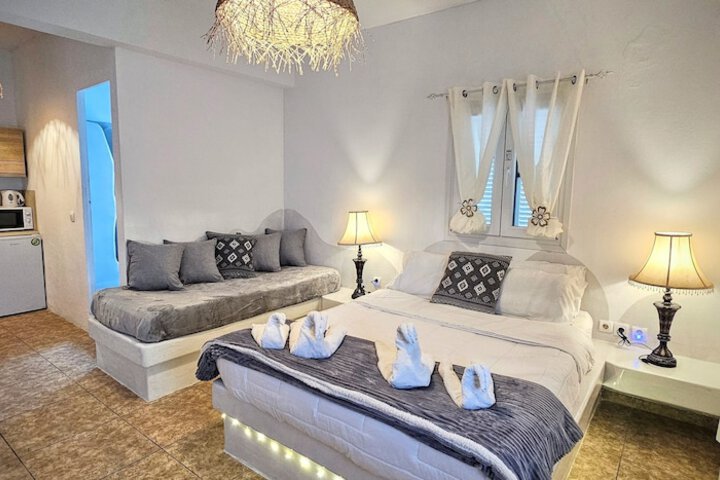 Room 48 of 278