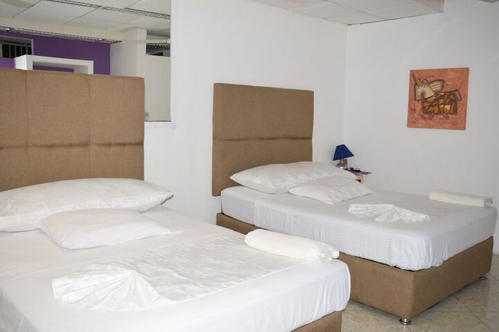 Room 13 of 47