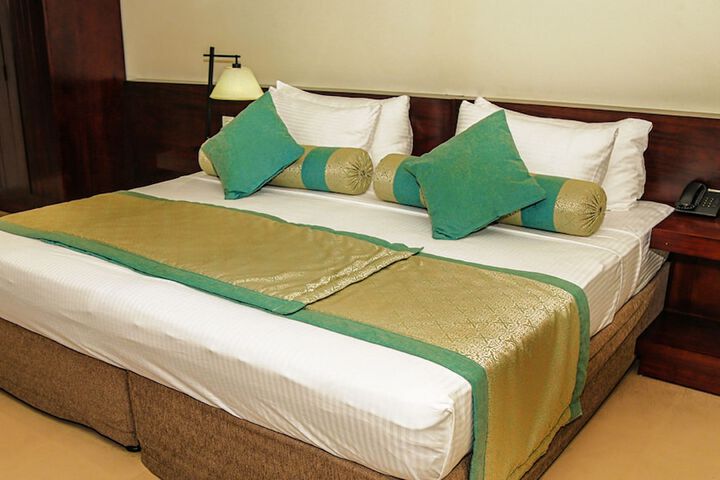 Room 8 of 29