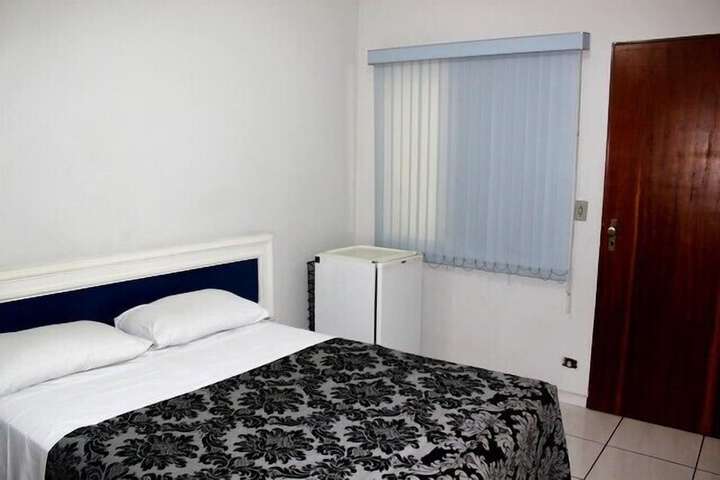 Room 9 of 51