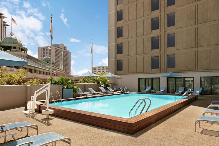 Rooftop pool