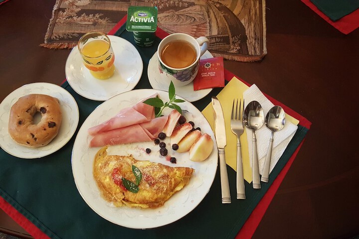 Breakfast/Coffee Service 38 of 53