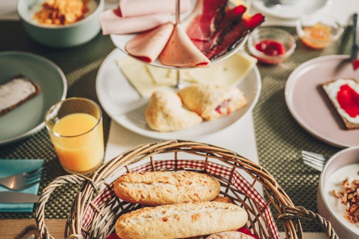 Breakfast meal