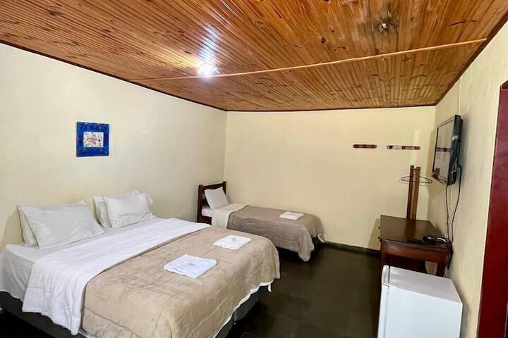 Room 13 of 66