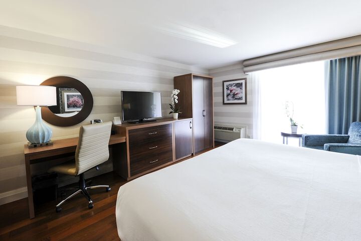 Room 7 of 53
