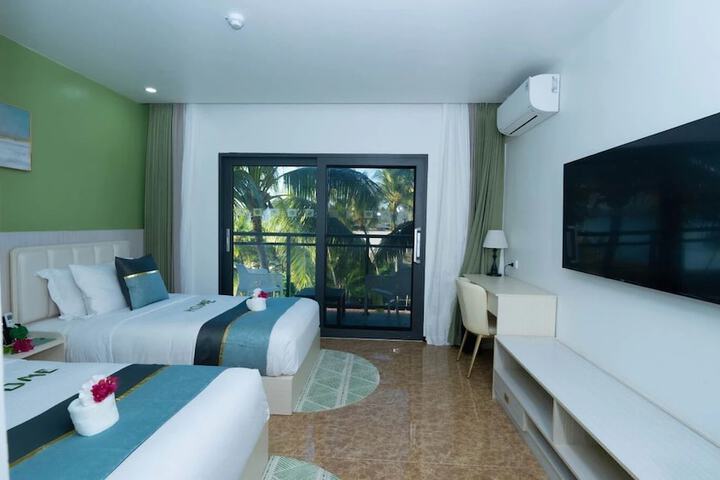 Room 10 of 91