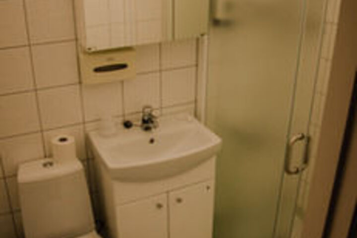Room 5 of 46