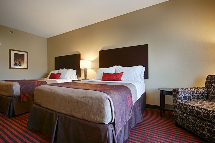 Room 8 of 35