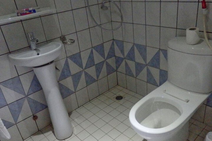 Room 14 of 31