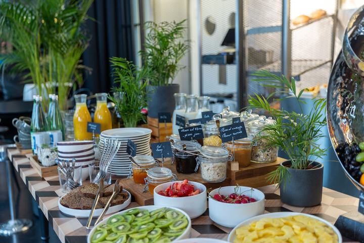 Breakfast/Coffee Service 131 of 147