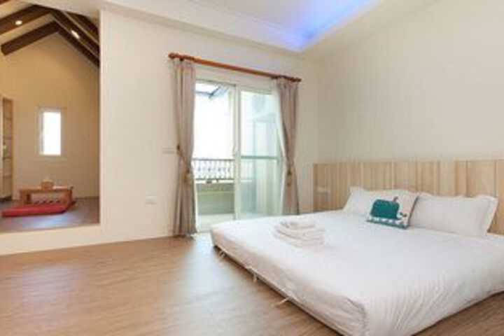 Room 18 of 29