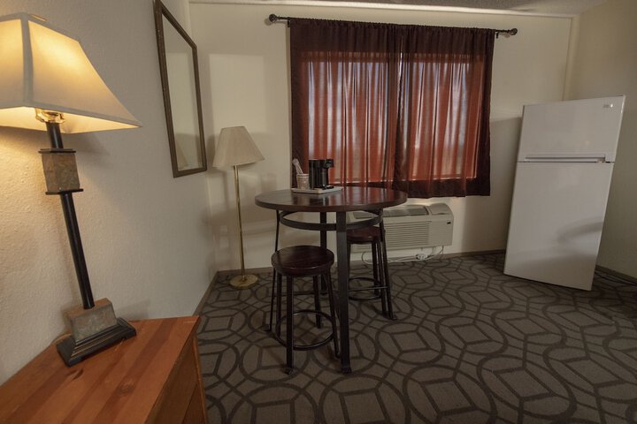 Room 14 of 154