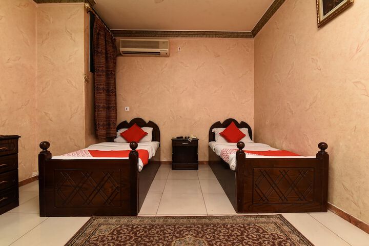 Room 16 of 26