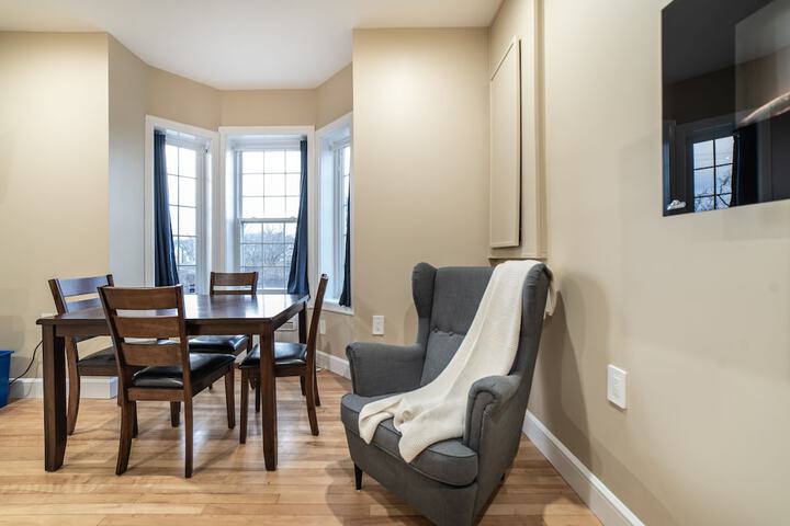 Room 4 of 53