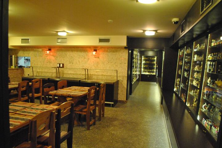 Dining 148 of 190