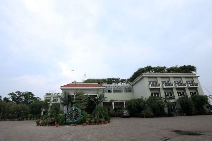 Hotel 14 of 16