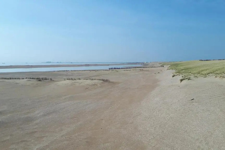 Beach 3 of 8