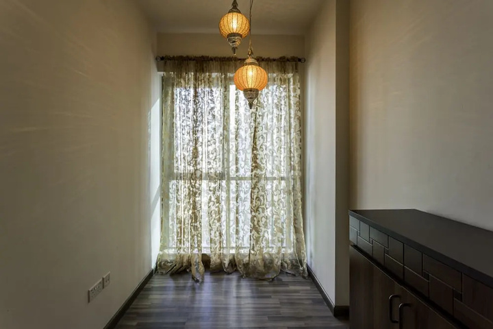 Room 11 of 22