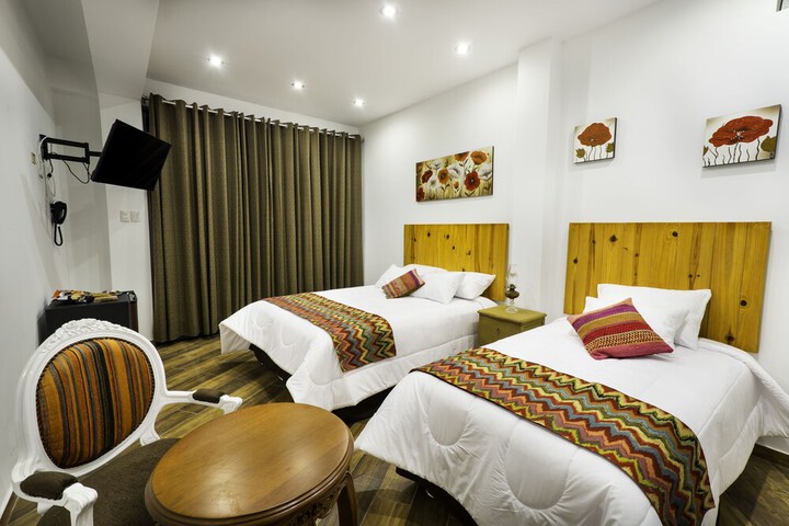 Room 8 of 35