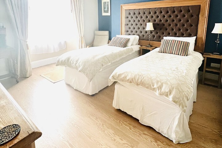 Room 8 of 39