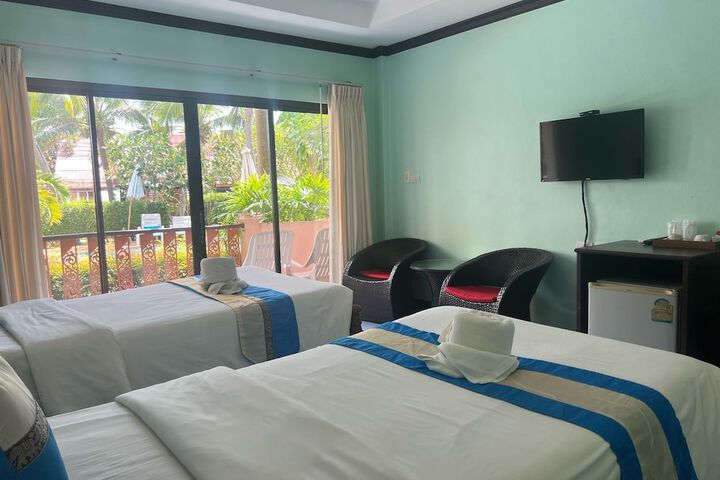 Room 16 of 53