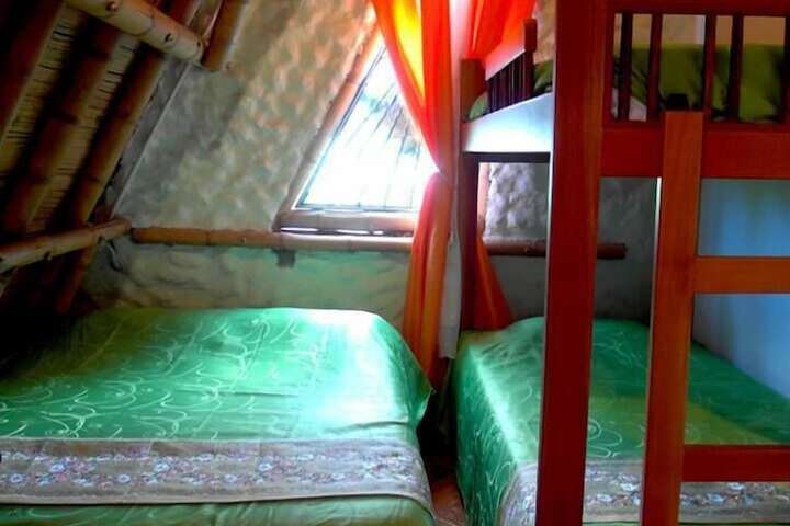 Room 5 of 14