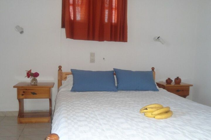 GLYFADA VIEW STUDIOS