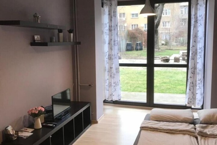 Room 8 of 25
