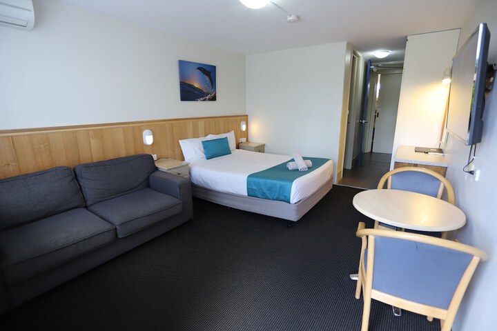 Room 13 of 56