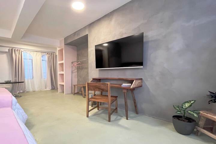 Room 29 of 51