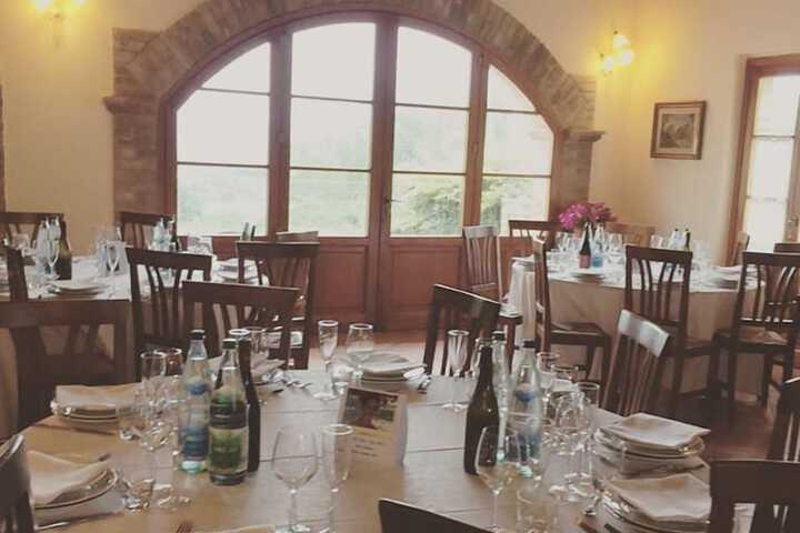 Dining 21 of 38