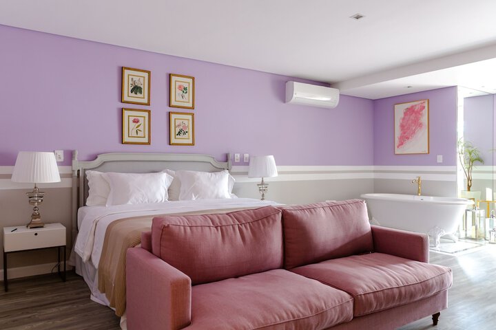 Room 10 of 137