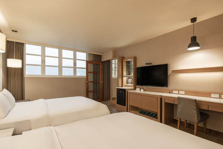 Room 8 of 59